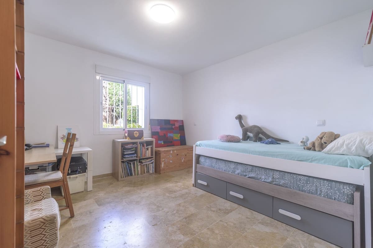 2 camera da letto Appartamento in vendita in Estepona con piscina - 315.000 € (Rif: 9523270)