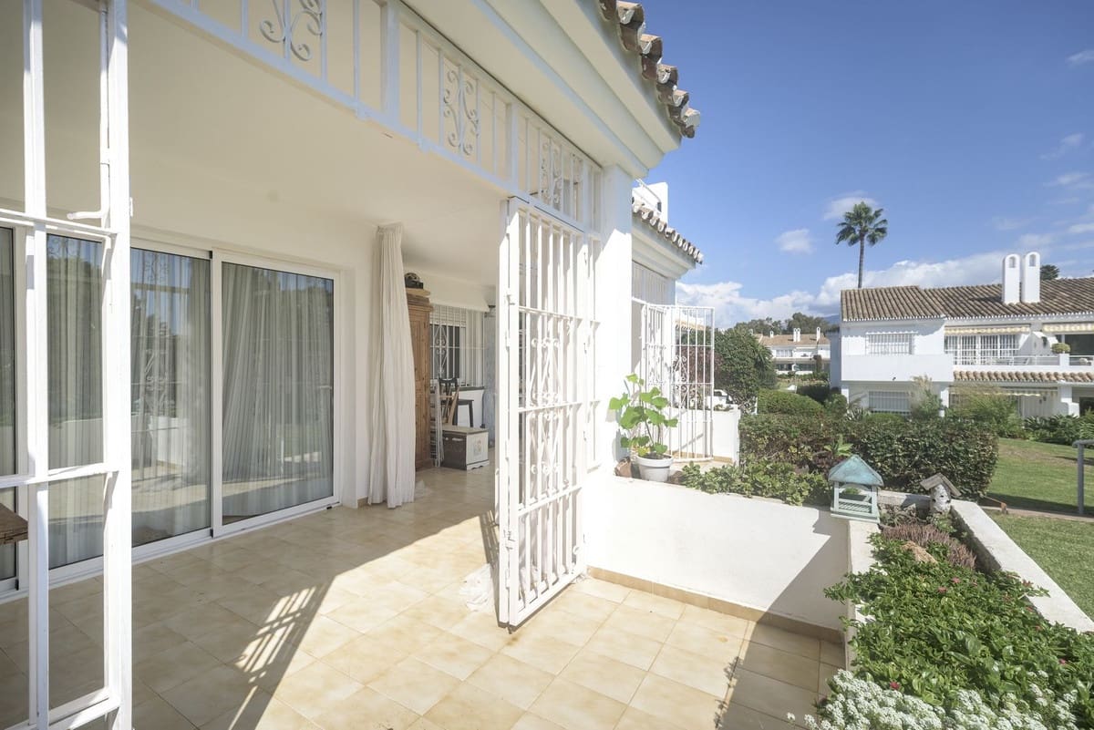 2 camera da letto Appartamento in vendita in Estepona con piscina - 315.000 € (Rif: 9523270)