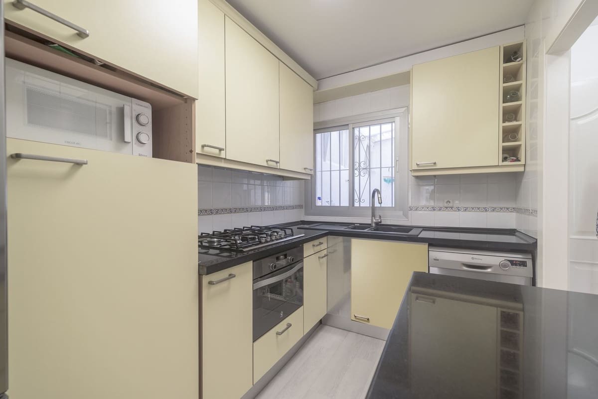 2 camera da letto Appartamento in vendita in Estepona con piscina - 315.000 € (Rif: 9523270)