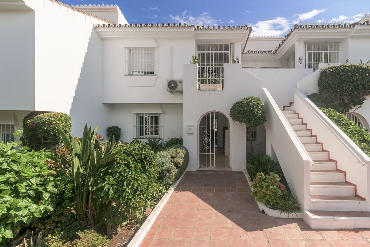 2 camera da letto Appartamento in vendita in Estepona con piscina - 315.000 € (Rif: 9523270)