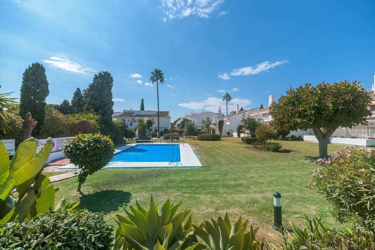 2 camera da letto Appartamento in vendita in Estepona con piscina - 315.000 € (Rif: 9523270)