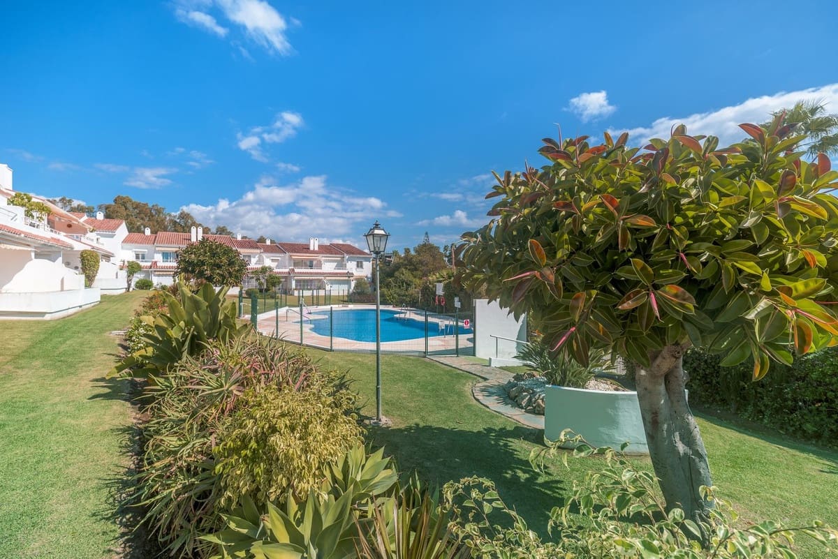 2 camera da letto Appartamento in vendita in Estepona con piscina - 315.000 € (Rif: 9523270)
