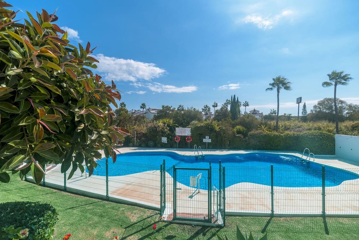 2 camera da letto Appartamento in vendita in Estepona con piscina - 315.000 € (Rif: 9523270)