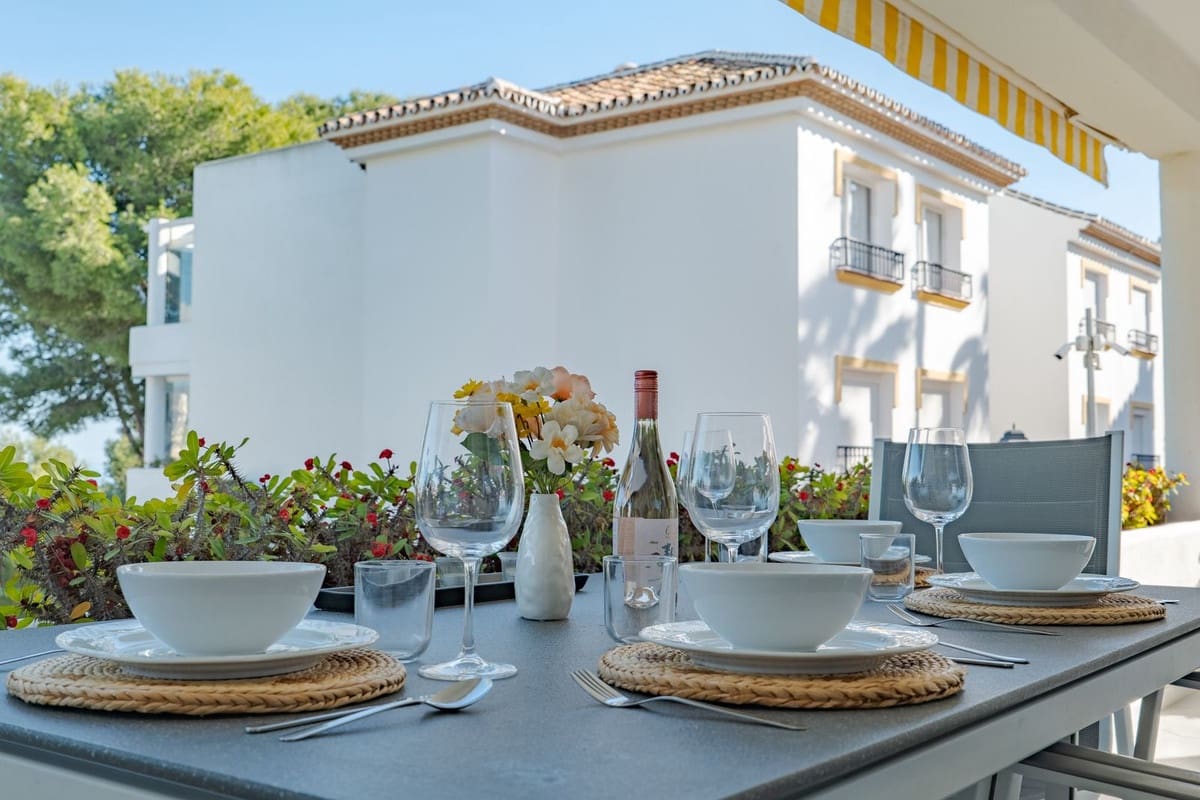 3 Zimmer Apartment zu verkaufen in La Cala de Mijas mit Pool - 434.000 € (Ref: 9523534)
