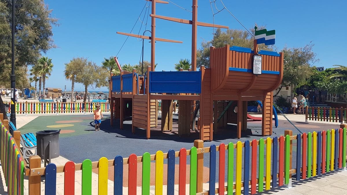 3 Zimmer Apartment zu verkaufen in La Cala de Mijas mit Pool - 434.000 € (Ref: 9523534)