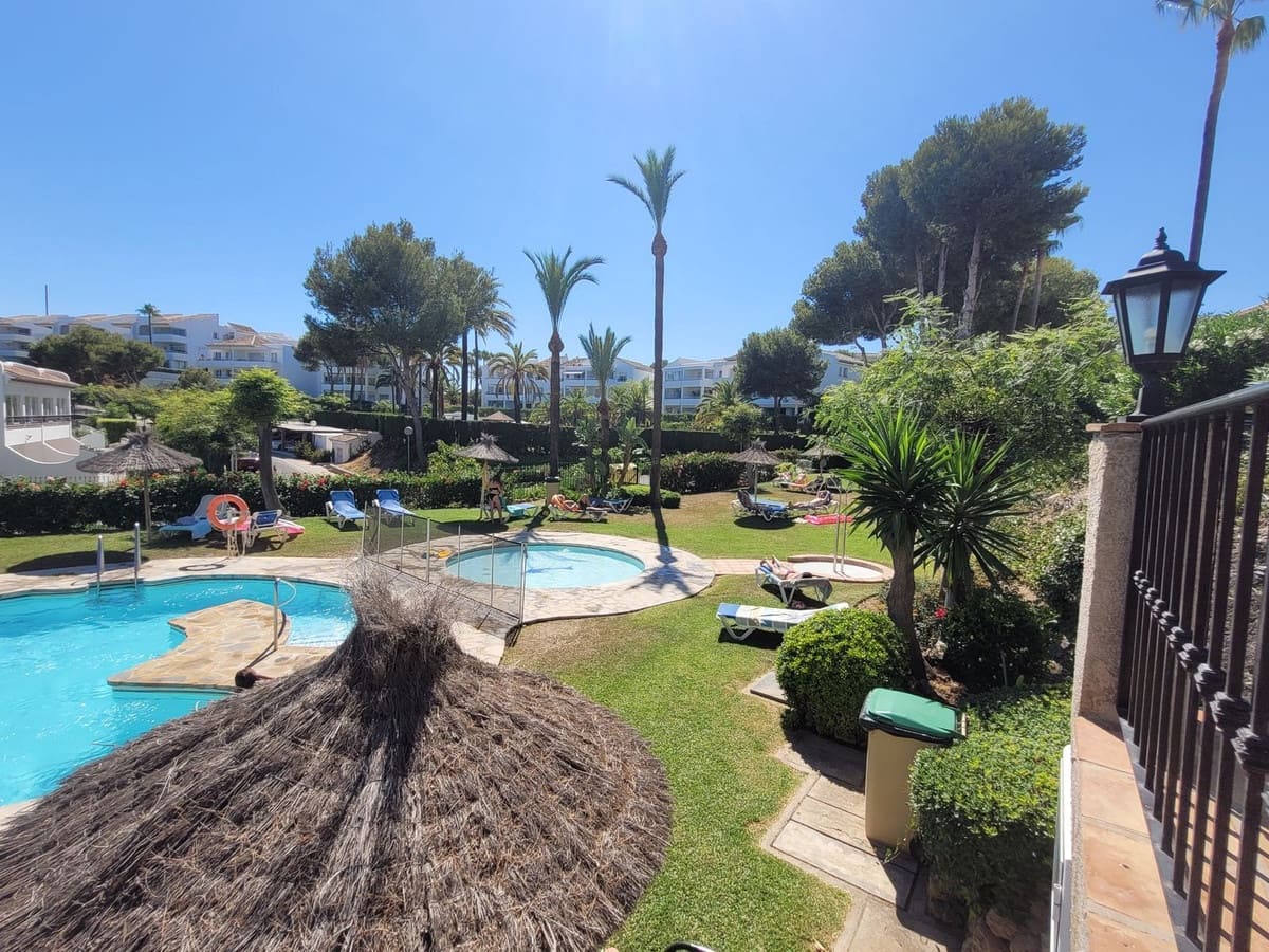 3 Zimmer Apartment zu verkaufen in La Cala de Mijas mit Pool - 434.000 € (Ref: 9523534)
