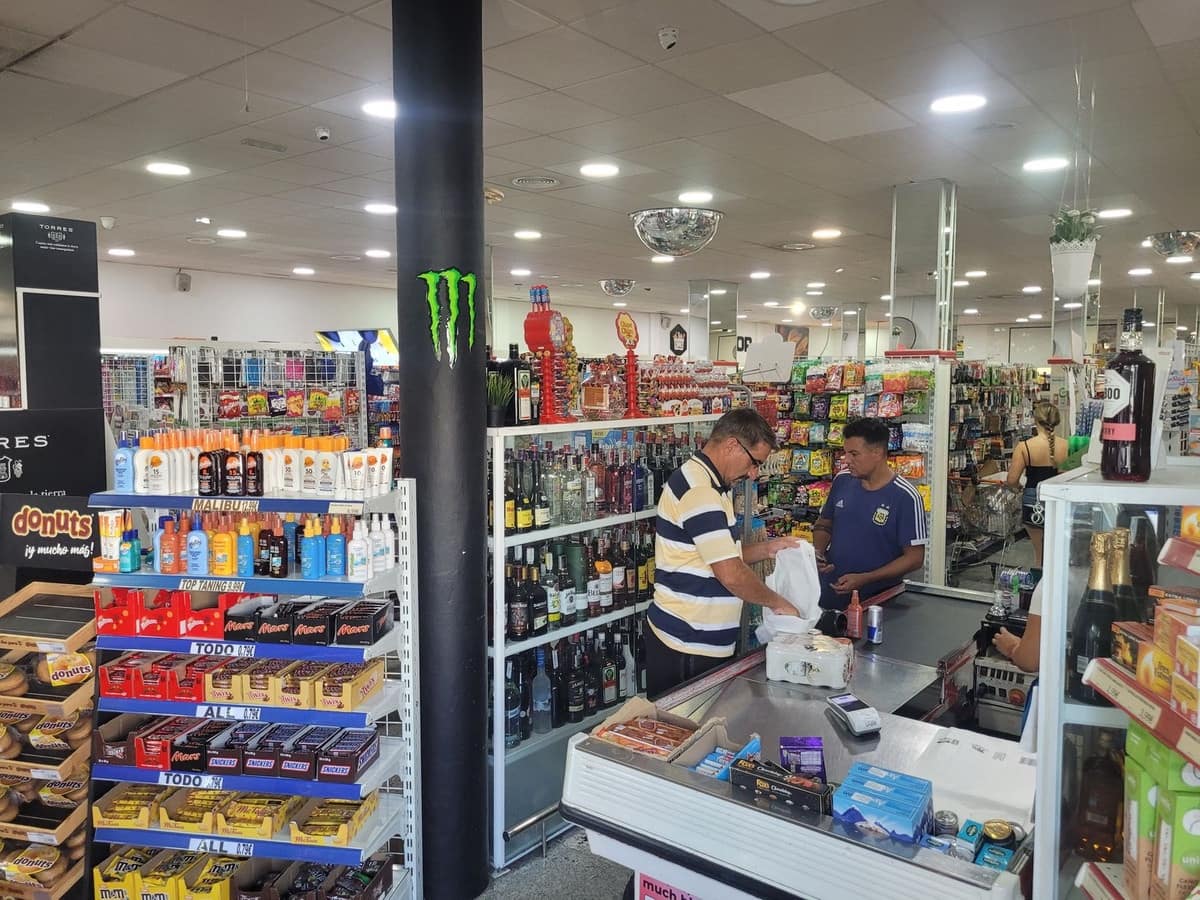 3 Zimmer Apartment zu verkaufen in La Cala de Mijas mit Pool - 434.000 € (Ref: 9523534)