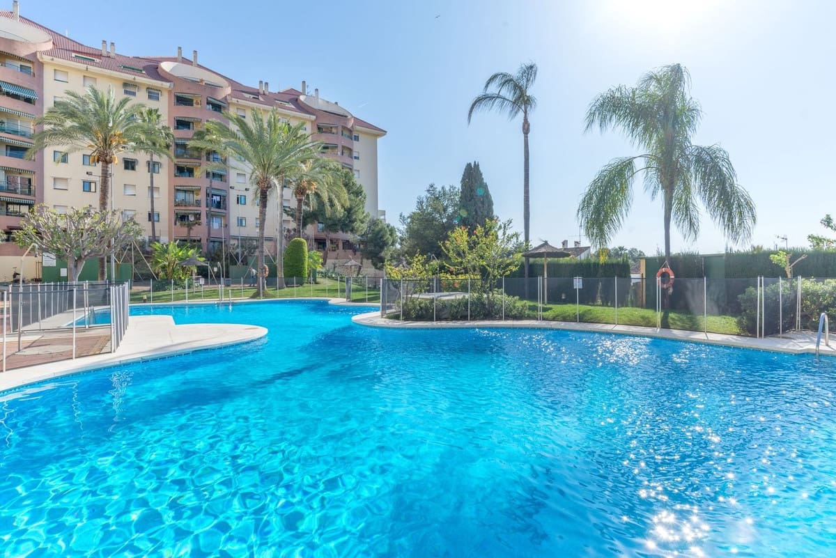 3 camera da letto Appartamento in vendita in Marbella con piscina - 435.000 € (Rif: 9523536)