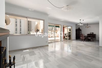 4 soverom Penthouse til salgs i Marbella med svømmebasseng garasje - € 779 500 (Ref: 9524990)