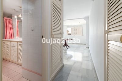 4 soverom Penthouse til salgs i Marbella med svømmebasseng garasje - € 779 500 (Ref: 9524990)