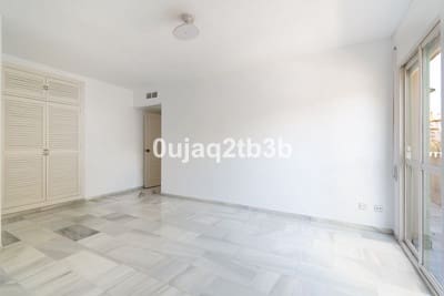 4 soverom Penthouse til salgs i Marbella med svømmebasseng garasje - € 779 500 (Ref: 9524990)