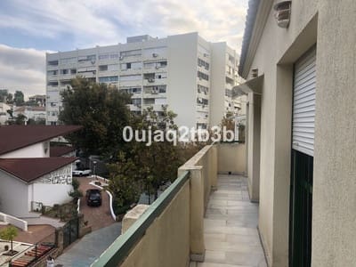 4 soverom Penthouse til salgs i Marbella med svømmebasseng garasje - € 779 500 (Ref: 9524990)