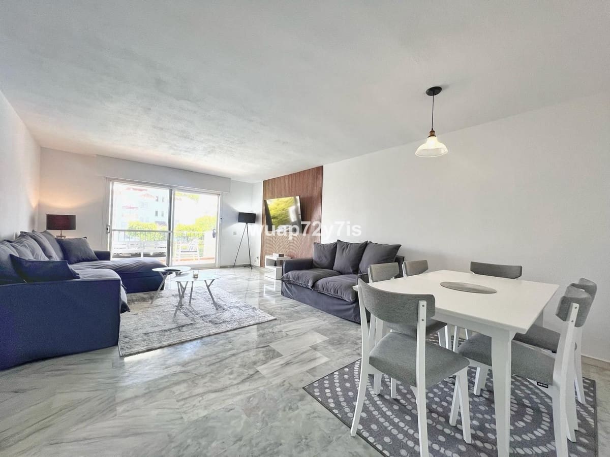 3 bedroom Apartment for sale in Costalita with pool - € 435,000 (Ref: 9525001)