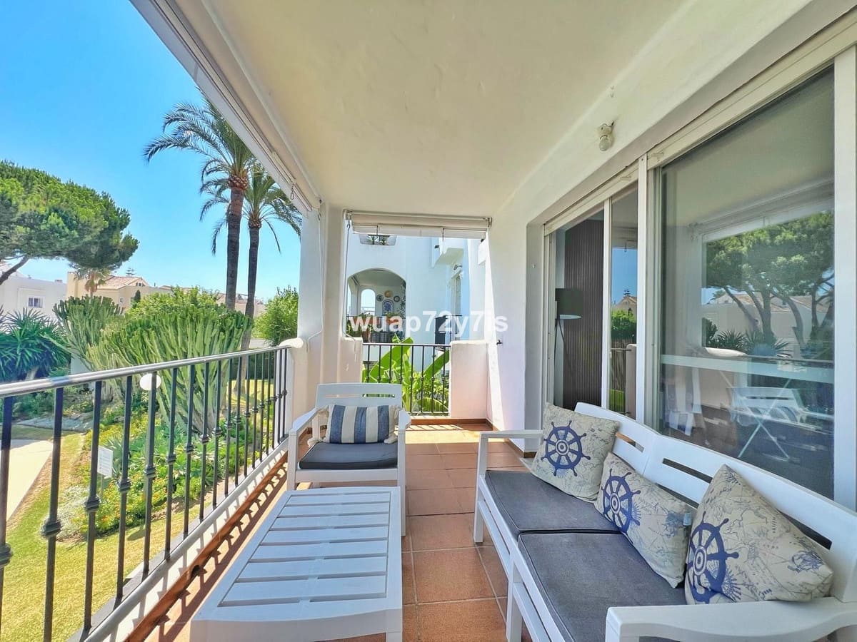 3 bedroom Apartment for sale in Costalita with pool - € 435,000 (Ref: 9525001)