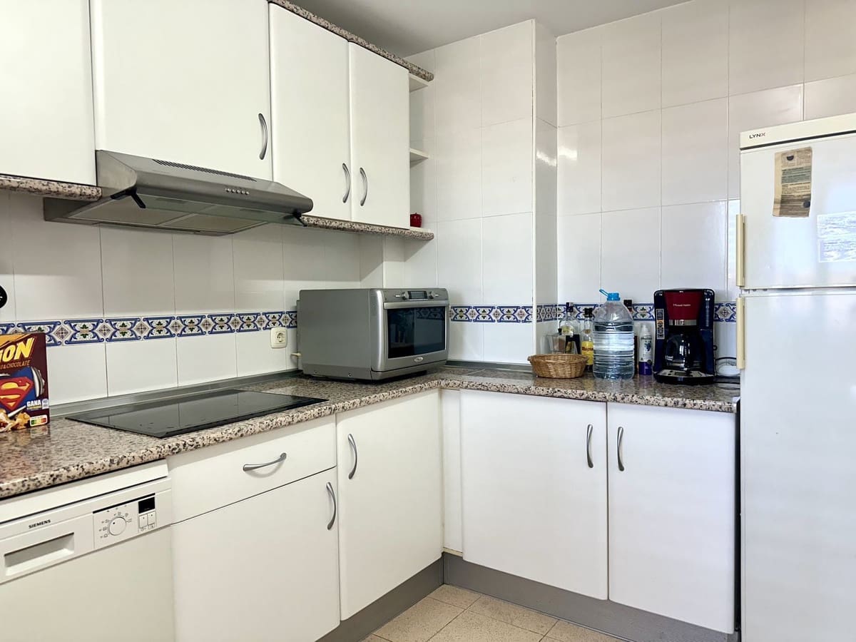 3 Zimmer Apartment zu verkaufen in Fuengirola mit Pool Garage - 435.000 € (Ref: 9525004)