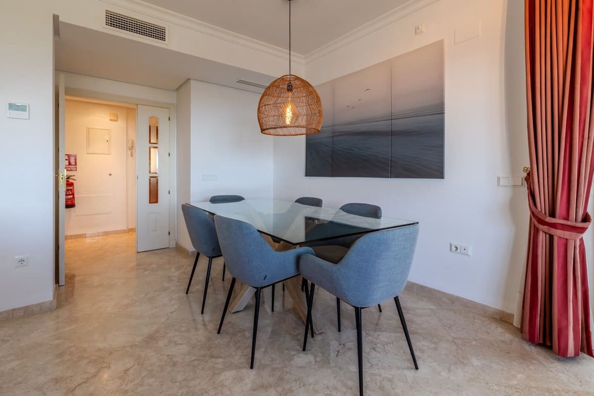 3 slaapkamer Penthouse te koop in La Mairena met zwembad - € 435.000 (Ref: 9525006)