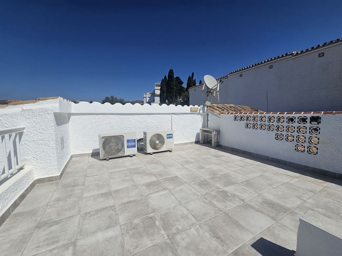 3 soveværelse Bungalow til salg i Calypso med swimmingpool garage - € 439.000 (Ref: 9525025)