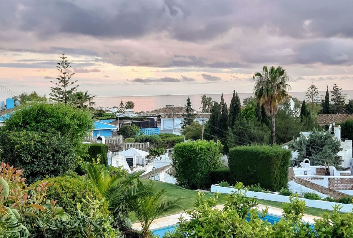 3 soveværelse Bungalow til salg i Calypso med swimmingpool garage - € 439.000 (Ref: 9525025)