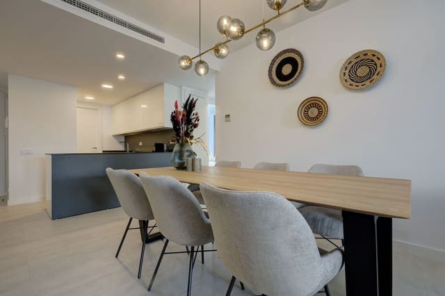 2 sovrum Lägenhet till salu i Estepona med pool garage - 439 500 € (Ref: 9525028)