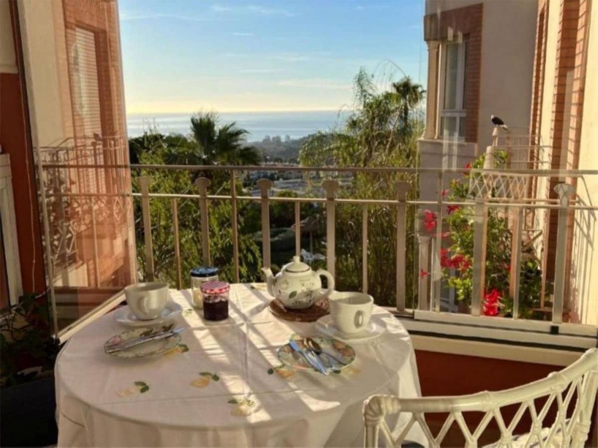 2 sypialnia Apartament na sprzedaż w Benalmadena z basenem garażem - 318 000 € (Ref: 9525534)