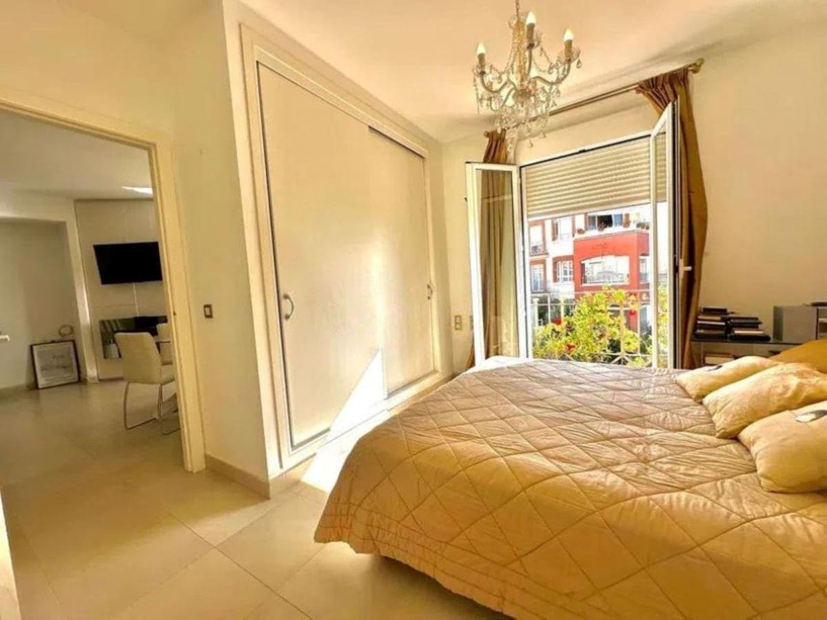 2 sypialnia Apartament na sprzedaż w Benalmadena z basenem garażem - 318 000 € (Ref: 9525534)