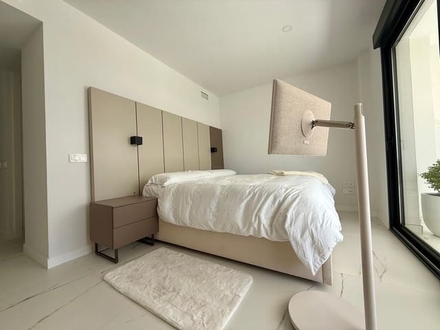 2 Zimmer Apartment zu verkaufen in Casares mit Pool Garage - 630.000 € (Ref: 9525540)