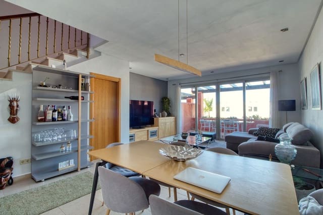 3 soveværelse Byhus til salg i Manilva med swimmingpool garage - € 398.000 (Ref: 9525550)