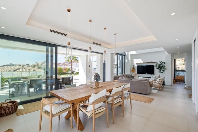4 soverom Villa til salgs i Riviera del Sol, Mijas med svømmebasseng garasje - € 1 875 000 (Ref: 9528311)