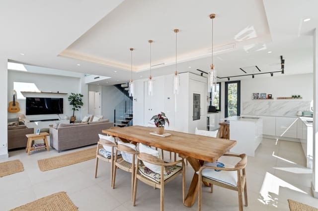 4 soverom Villa til salgs i Riviera del Sol, Mijas med svømmebasseng garasje - € 1 875 000 (Ref: 9528311)