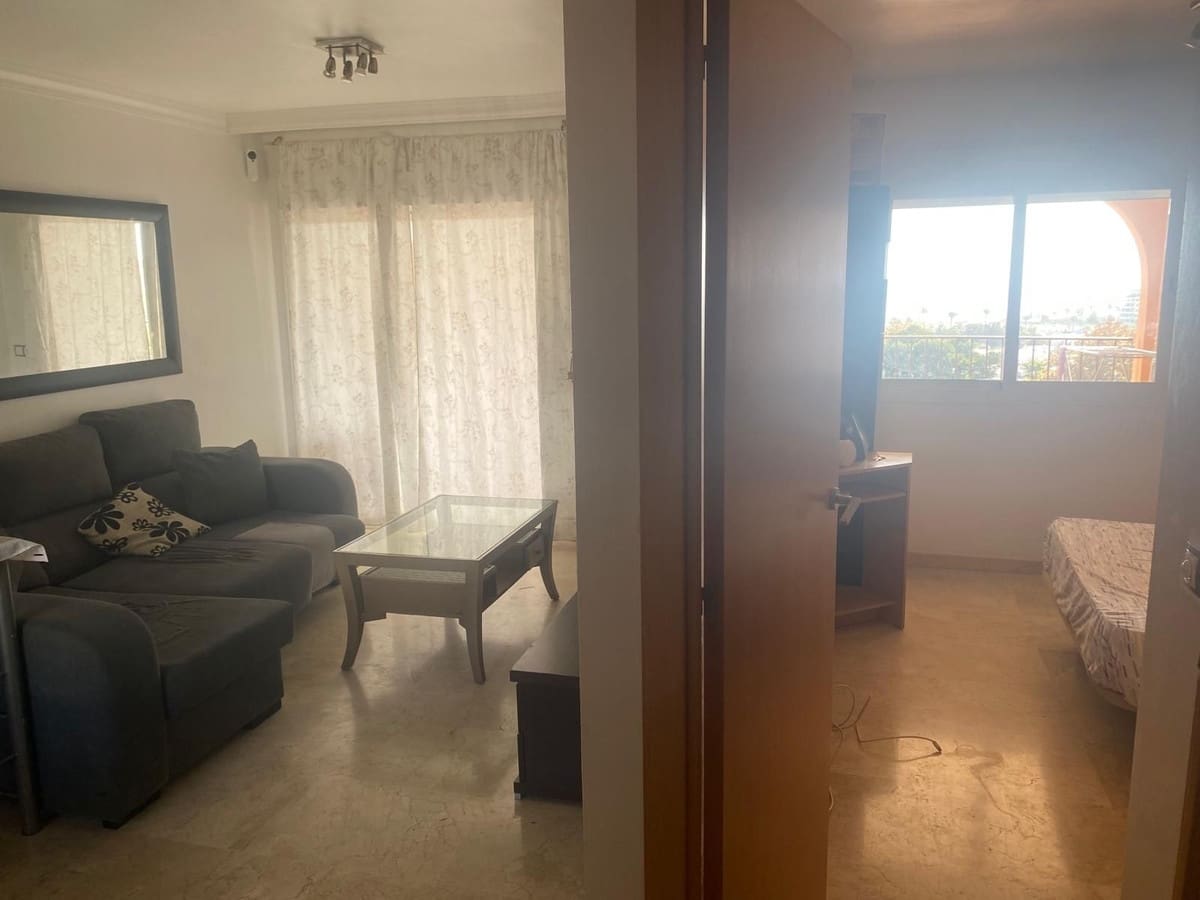 1 sypialnia Apartament na sprzedaż w Casares z basenem garażem - 265 000 € (Ref: 9528464)