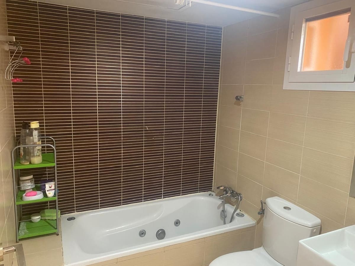 1 sypialnia Apartament na sprzedaż w Casares z basenem garażem - 265 000 € (Ref: 9528464)