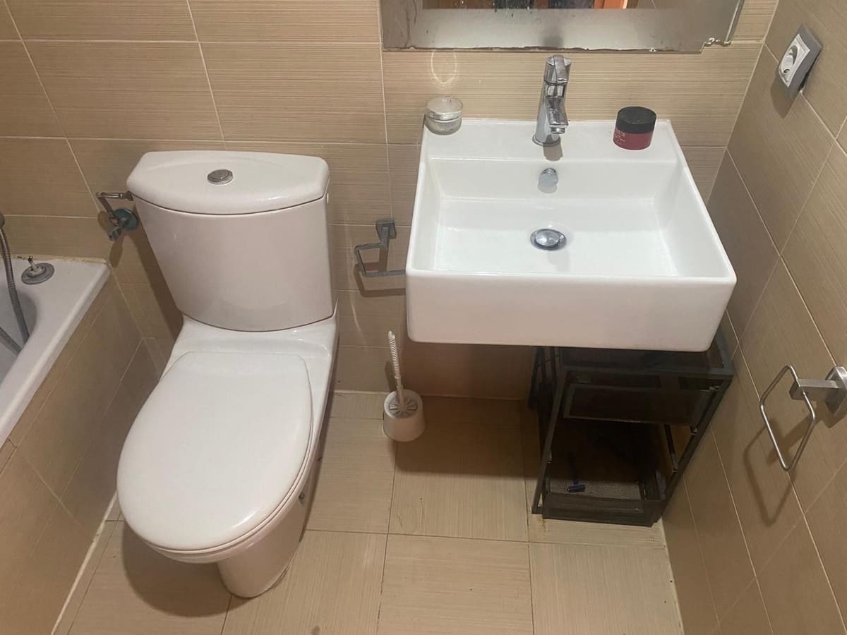 1 sypialnia Apartament na sprzedaż w Casares z basenem garażem - 265 000 € (Ref: 9528464)