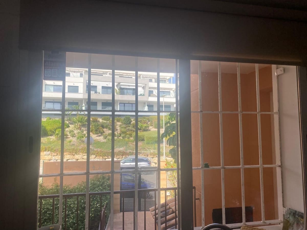 1 sypialnia Apartament na sprzedaż w Casares z basenem garażem - 265 000 € (Ref: 9528464)