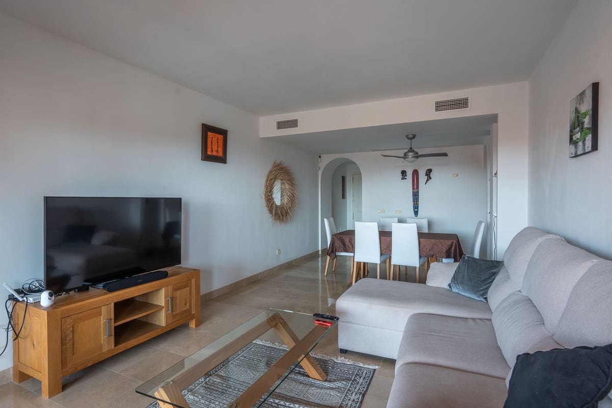 2 chambre Appartement à vendre à La Duquesa / Puerto de la Duquesa avec piscine garage - 265 000 € (Ref: 9528465)