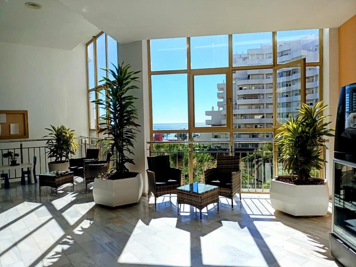 Studio til salg i Benalmadena Costa med swimmingpool - € 266.000 (Ref: 9528566)