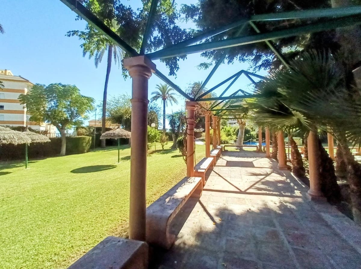 Studio til salg i Benalmadena Costa med swimmingpool - € 266.000 (Ref: 9528566)