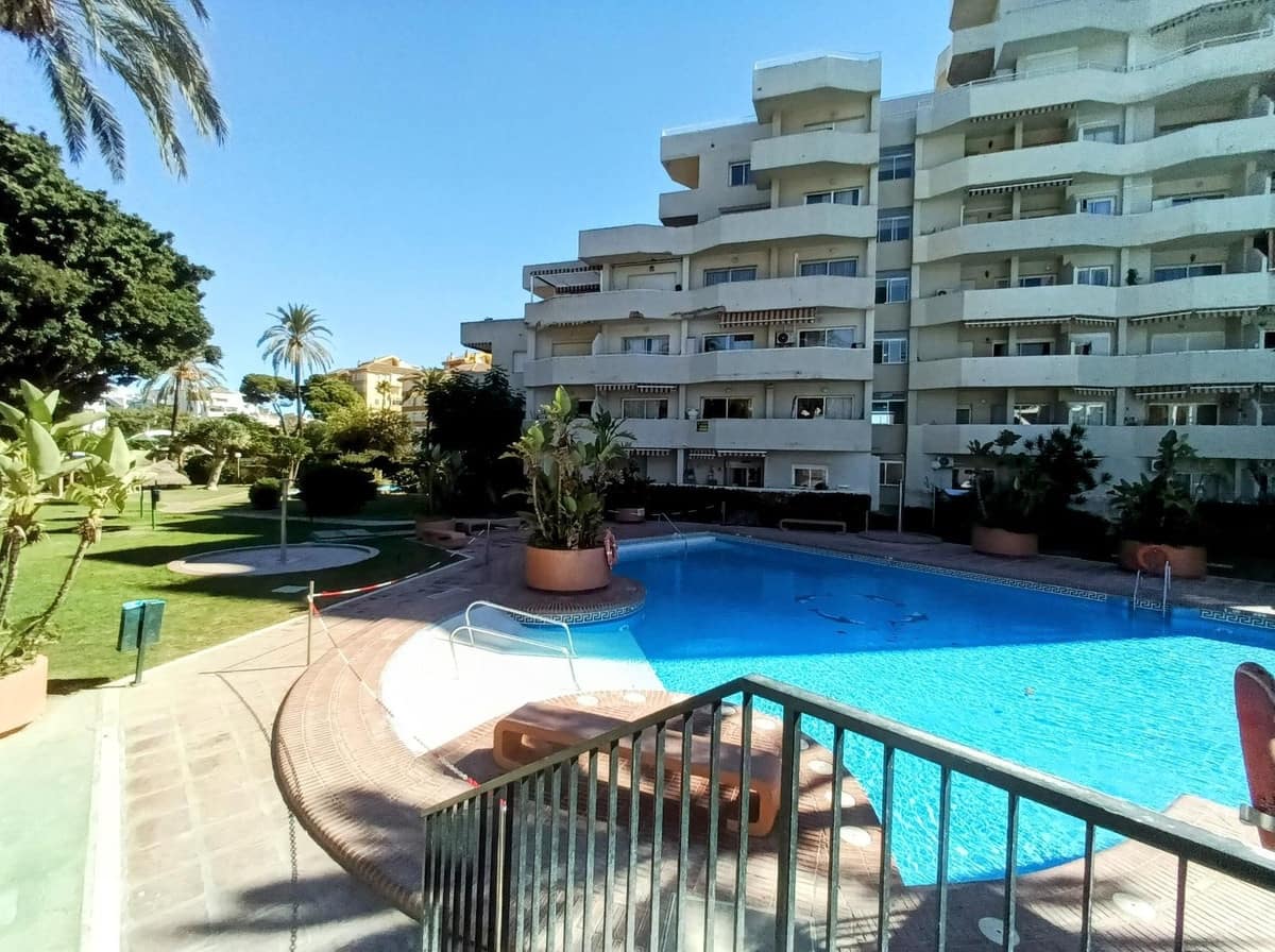 Studio til salg i Benalmadena Costa med swimmingpool - € 266.000 (Ref: 9528566)