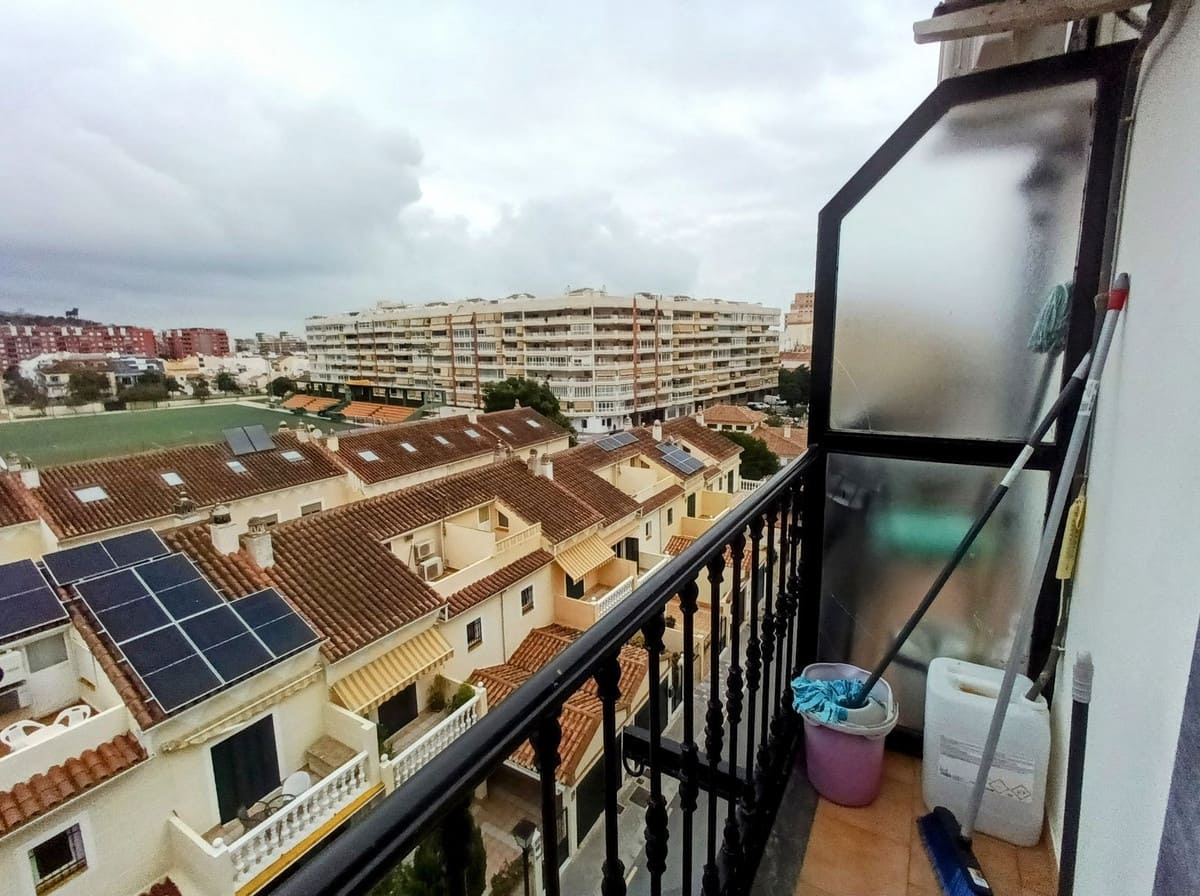 1 slaapkamer Penthouse te koop in Fuengirola met zwembad - € 270.000 (Ref: 9528610)