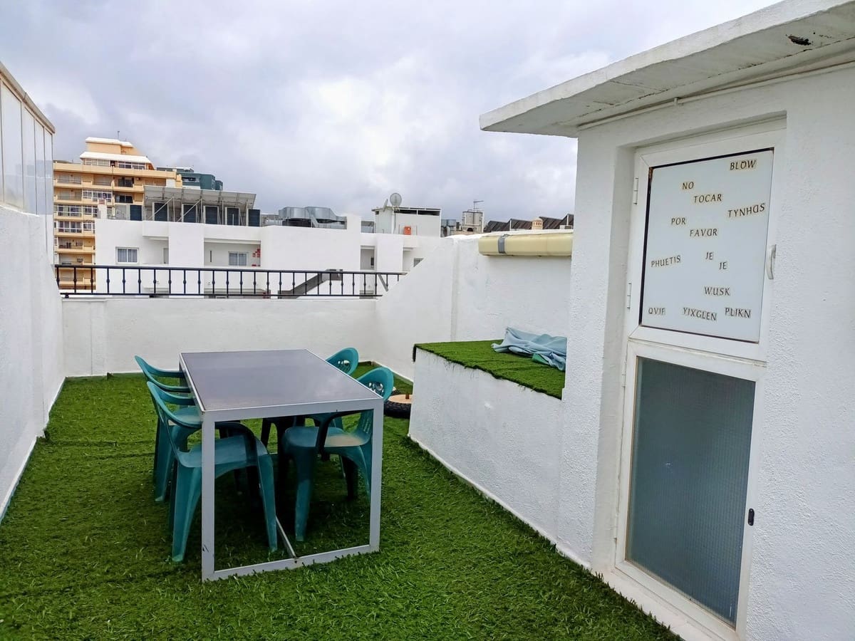 1 slaapkamer Penthouse te koop in Fuengirola met zwembad - € 270.000 (Ref: 9528610)