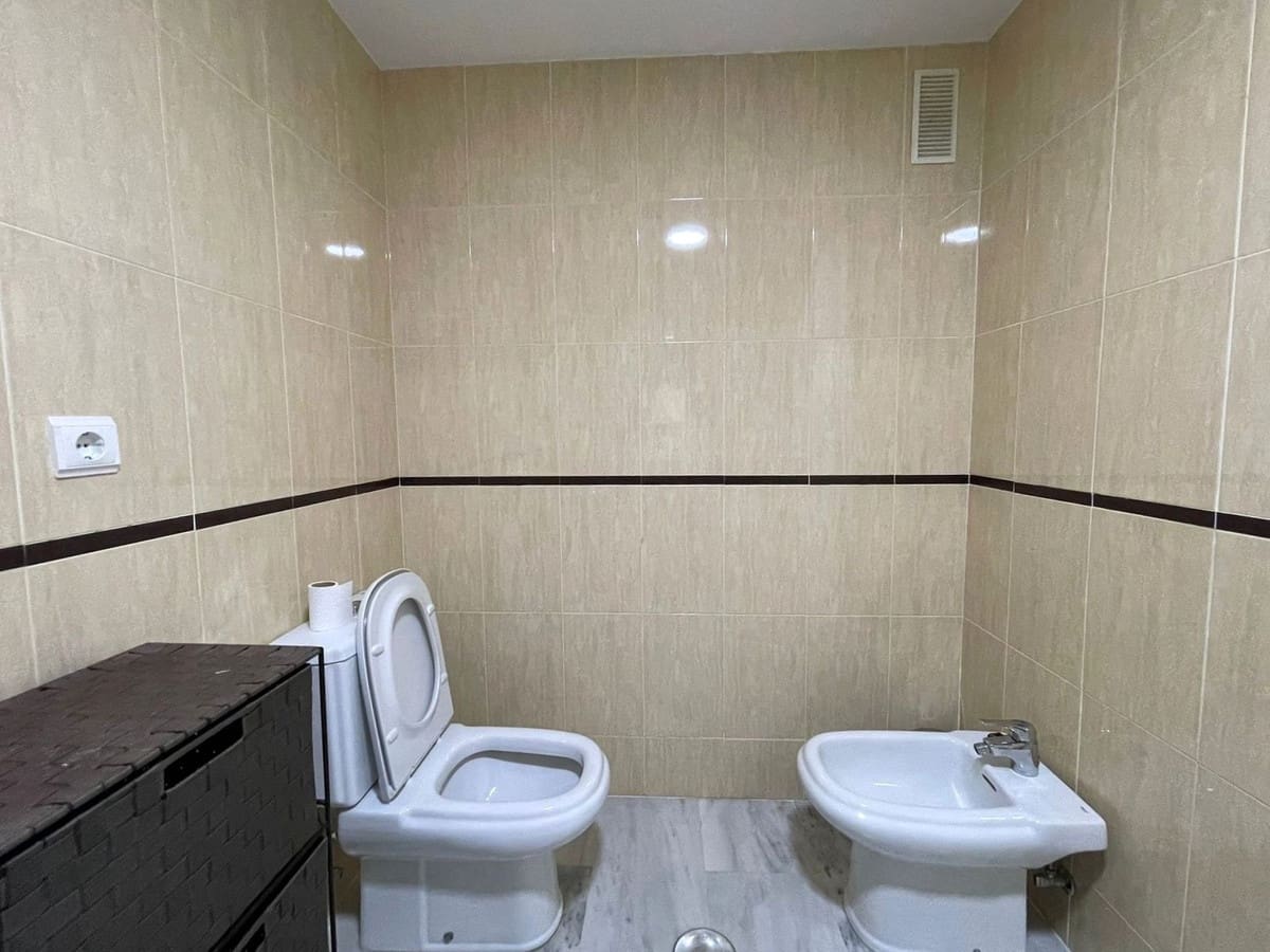 2 slaapkamer Appartement te koop in Manilva met zwembad garage - € 275.000 (Ref: 9528720)