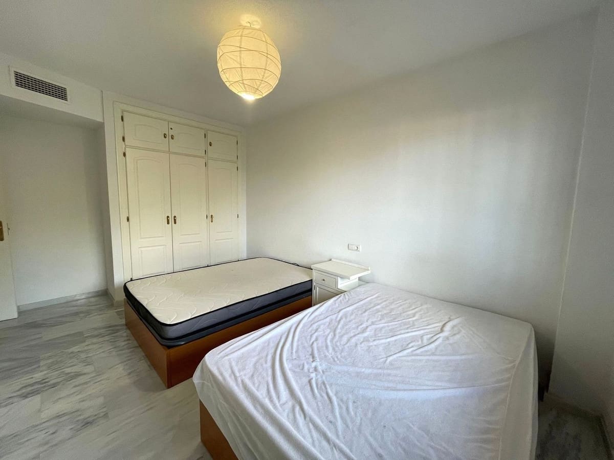 2 slaapkamer Appartement te koop in Manilva met zwembad garage - € 275.000 (Ref: 9528720)