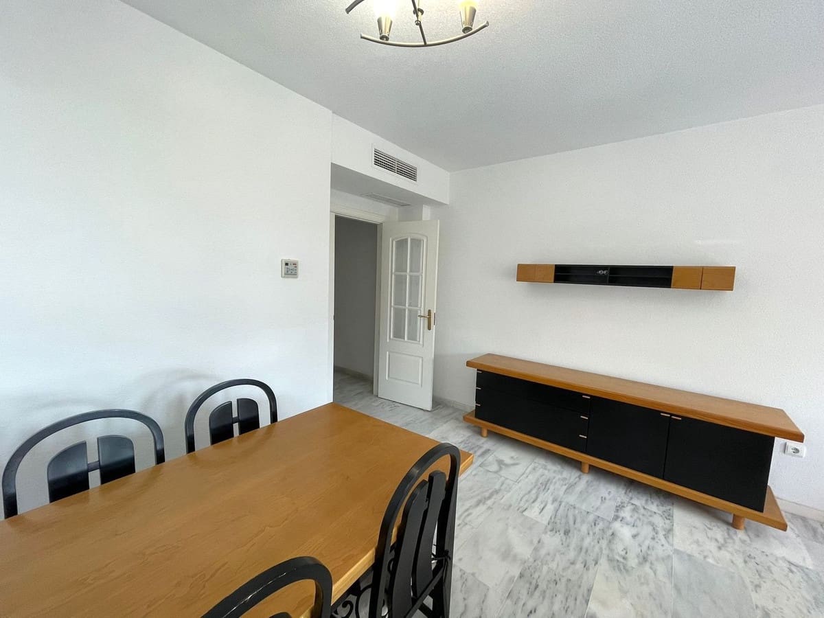 2 slaapkamer Appartement te koop in Manilva met zwembad garage - € 275.000 (Ref: 9528720)