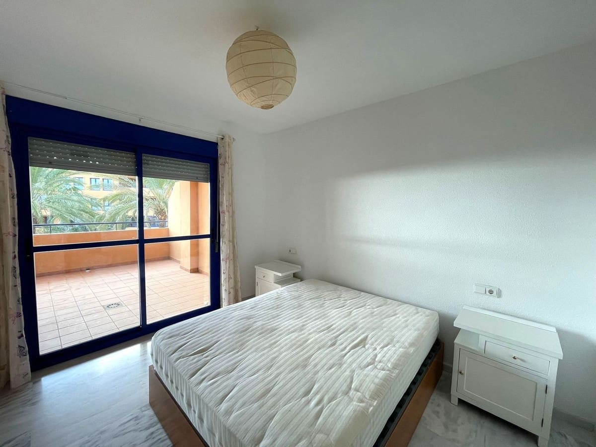 2 slaapkamer Appartement te koop in Manilva met zwembad garage - € 275.000 (Ref: 9528720)