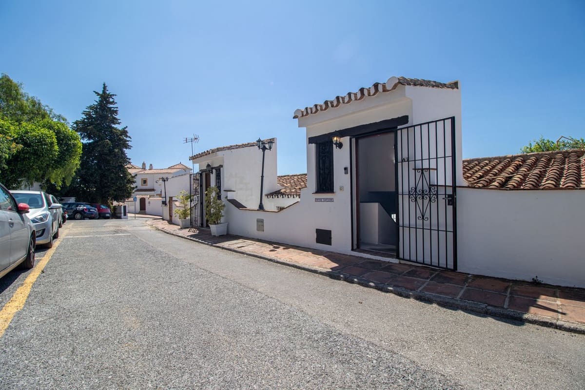 2 soveværelse Semi-Rækkehus til salg i Mijas - € 269.000 (Ref: 9528723)