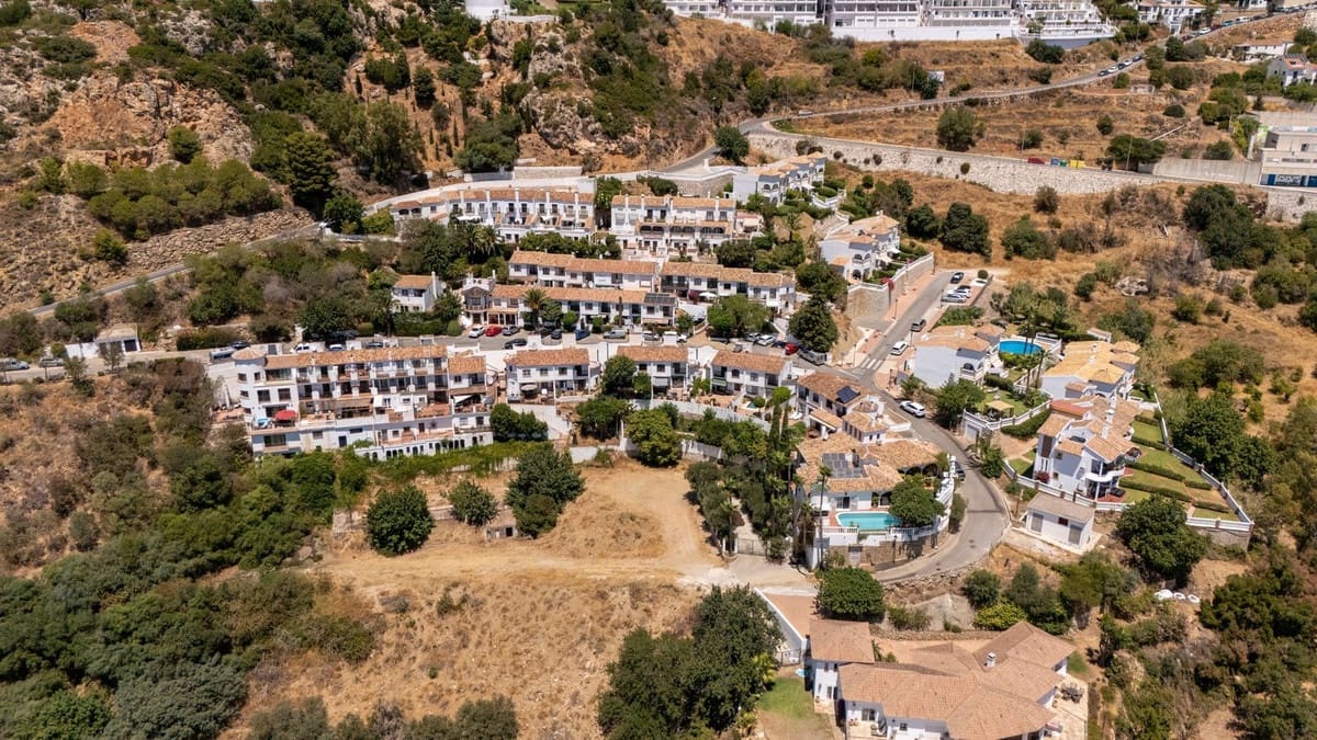 2 soveværelse Semi-Rækkehus til salg i Mijas - € 269.000 (Ref: 9528723)
