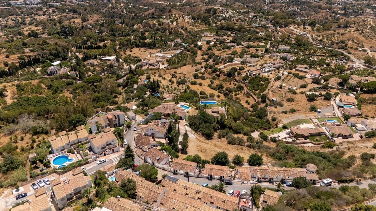 2 soveværelse Semi-Rækkehus til salg i Mijas - € 269.000 (Ref: 9528723)