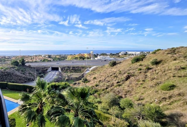 2 chambre Appartement à vendre à Riviera del Sol, Mijas avec piscine - 280 000 € (Ref: 9528726)