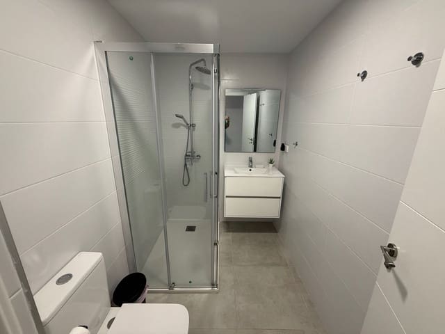 2 sypialnia Apartament na sprzedaż w El Chaparral, Miasto Málaga z basenem - 284 000 € (Ref: 9528728)