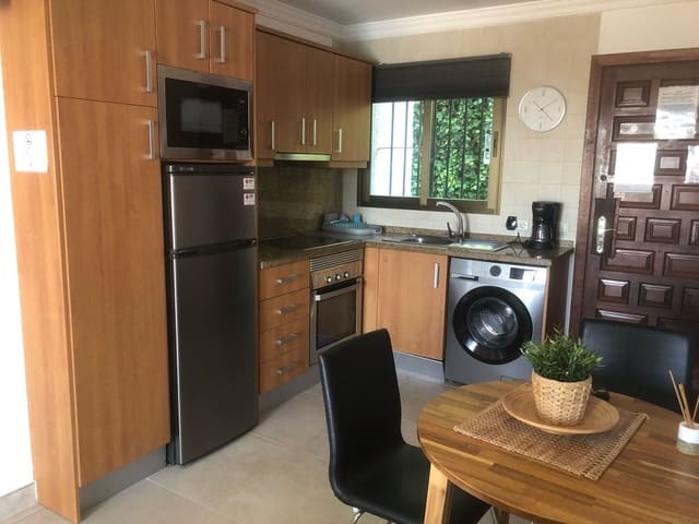 2 sypialnia Apartament na sprzedaż w El Chaparral, Miasto Málaga z basenem - 284 000 € (Ref: 9528728)