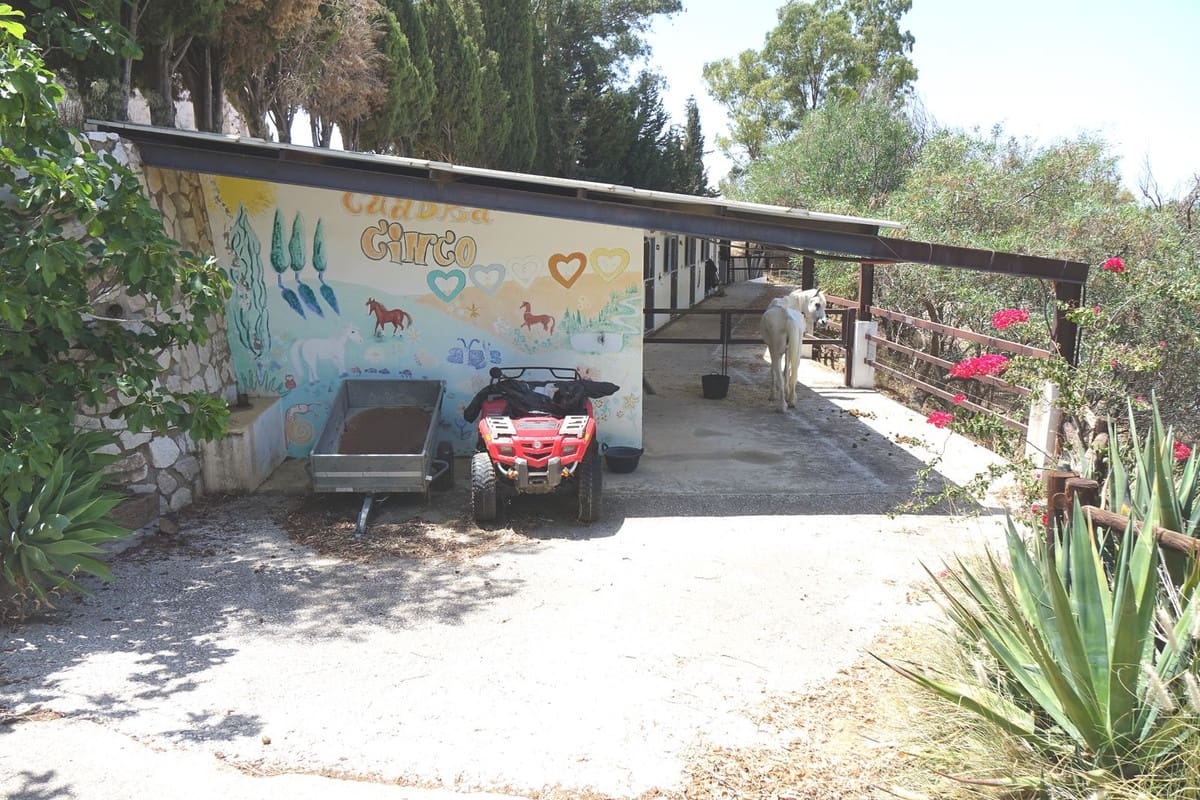 4 quarto Moradia para venda em Valtocado com piscina garagem - 1 850 000 € (Ref: 9534827)